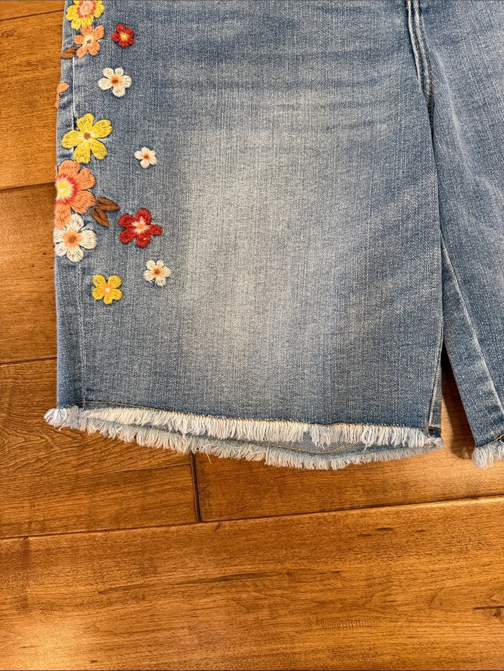DRIFTWOOD (dw) Brielle Bermuda Denim Shoets